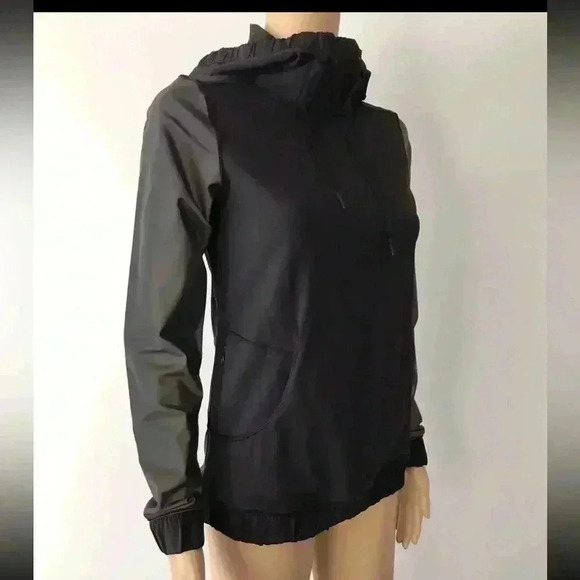 Lululemon Fleet Street Hoodie *Reflective Sleeves Black gray Size 4 NWOT - Picture 3 of 12